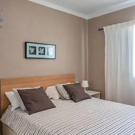 Manrique Apartamento *